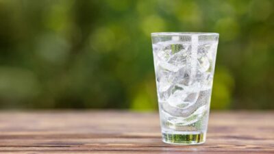 Minum Air Es Bisa Bikin Gendut? Ini Penjelasannya