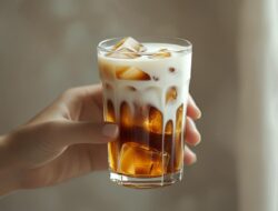 Kopi Susu Gula Aren Bisa Bikin Diabetes? Ini Penjelasannya