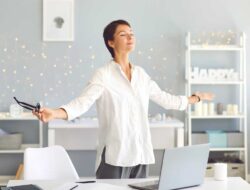 Apa Itu Mindfulness, Bisa Bikin Hidup Lebih Tenang dan Bahagia