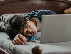 Tidur Kayak Iklan Buffering? Ini Rahasia Sleep Hygiene Biar Nyenyak Semalaman Penuh!