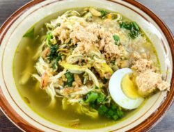 5 Makanan Hangat yang Wajib Kamu Santap Saat Musim Hujan Tiba