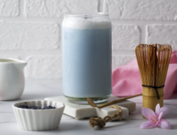 Blue Matcha, Minuman Viral yang Ternyata Bukan Teh Hijau